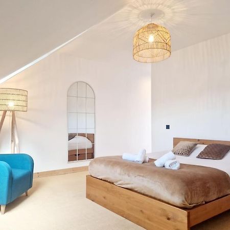 L'Urbain Yourhosthelper Apartment แชร์บูร์ก อ็อง กงต็องแต็ง ภายนอก รูปภาพ