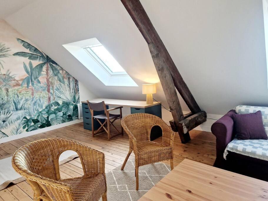 L'Urbain Yourhosthelper Apartment แชร์บูร์ก อ็อง กงต็องแต็ง ภายนอก รูปภาพ