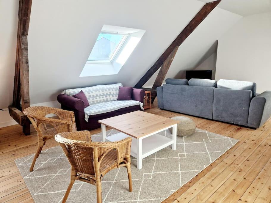 L'Urbain Yourhosthelper Apartment แชร์บูร์ก อ็อง กงต็องแต็ง ภายนอก รูปภาพ