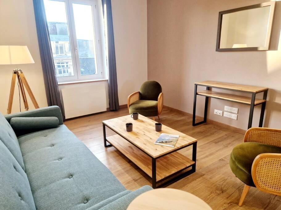 L'Urbain Yourhosthelper Apartment แชร์บูร์ก อ็อง กงต็องแต็ง ภายนอก รูปภาพ